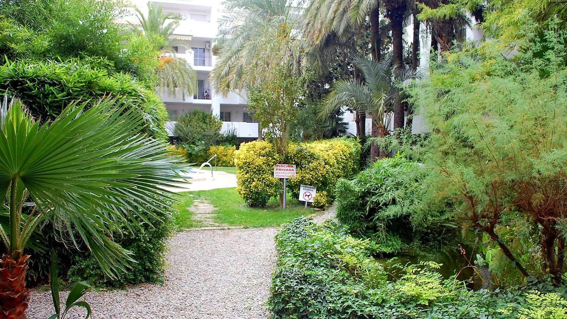 Apartamento 2176 - Royal Marine I Llevant 3-13, Cerca De Un Parque Natural Para Practicar Senderismo, Btt O Windsurf. Gran Zona Ajardinada. - Es-258-105 Roses