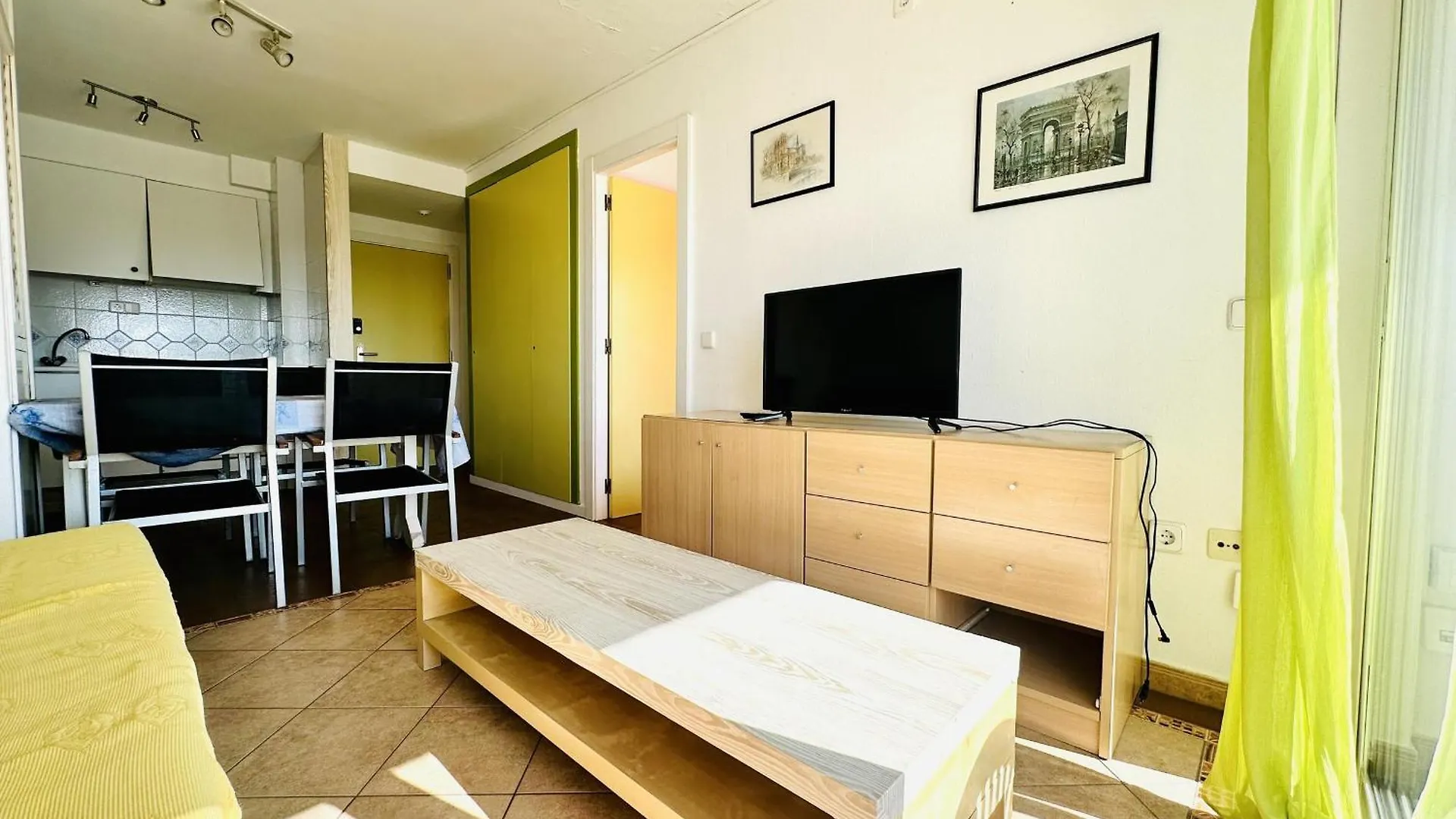 Apartamento 2176 - Royal Marine I Llevant 3-13, Cerca De Un Parque Natural Para Practicar Senderismo, Btt O Windsurf. Gran Zona Ajardinada. - Es-258-105 Roses