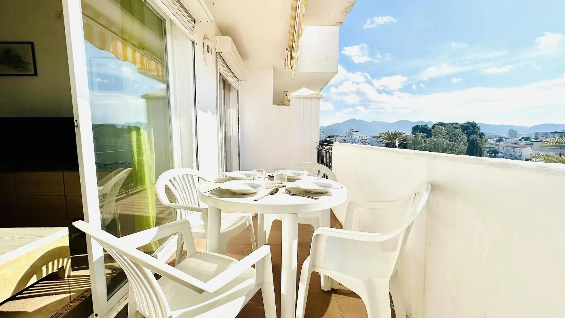 Appartement 2176 - Royal Marine I Llevant 3-13, Cerca De Un Parque Natural Para Practicar Senderismo, Btt O Windsurf. Gran Zona Ajardinada. - Es-258-105 Roses